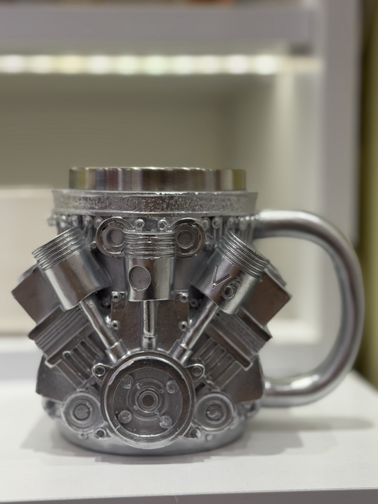 V6 Motor Çelik Kupa