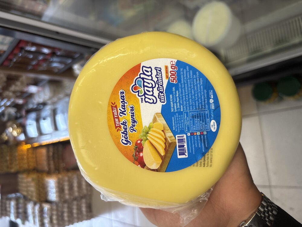 GÖBEK KARS KAŞARI 500 GR 