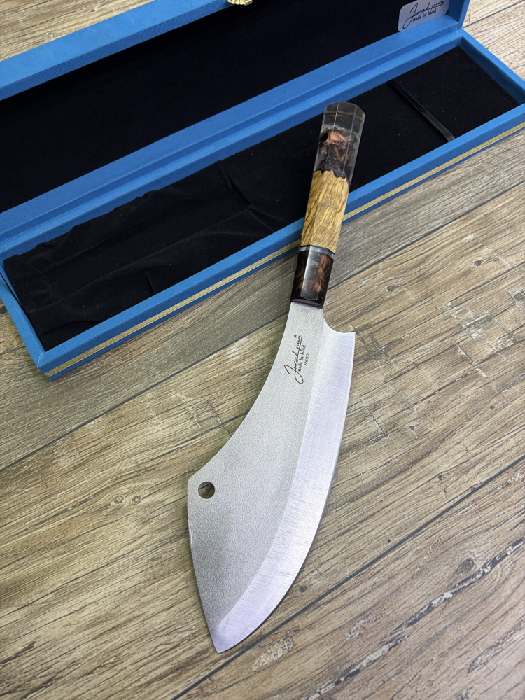 Butcher Chef (N690) Bronz