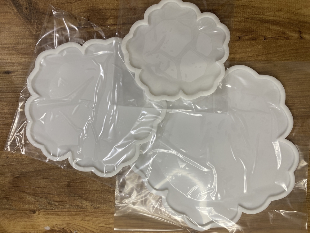 3 lü set 15-20-25cm Çiçek model katlı sunumluk kurabiyelik kalıbı silikon kalıp