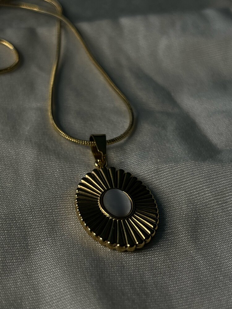 Vintage Liora Kolye