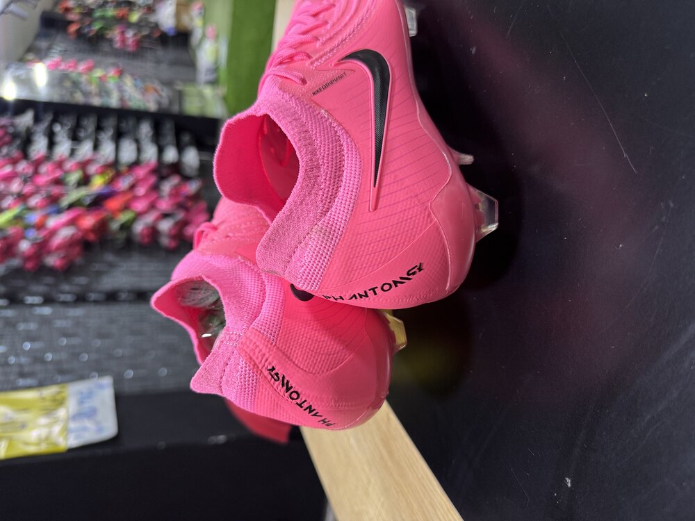 Nike phantom 39-45 arası mevcut