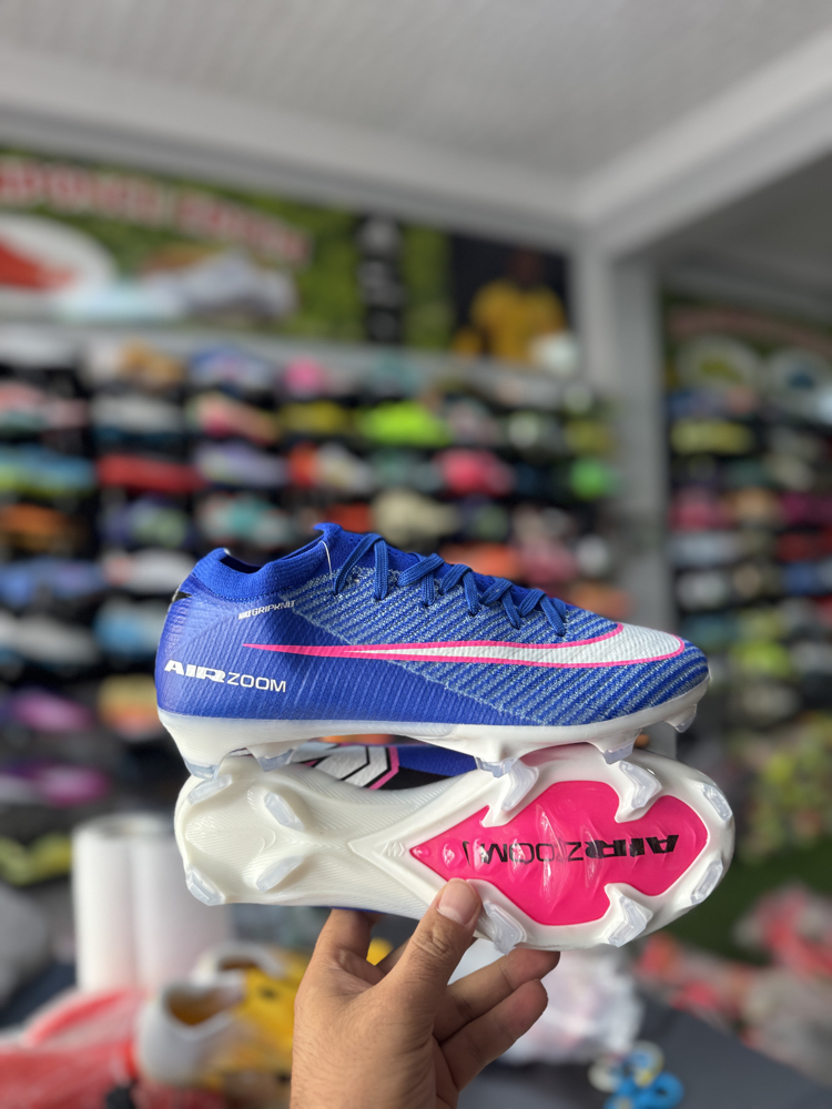 Nike MERCURİEL 40/45 arası 2 li alımda havalede 4000
