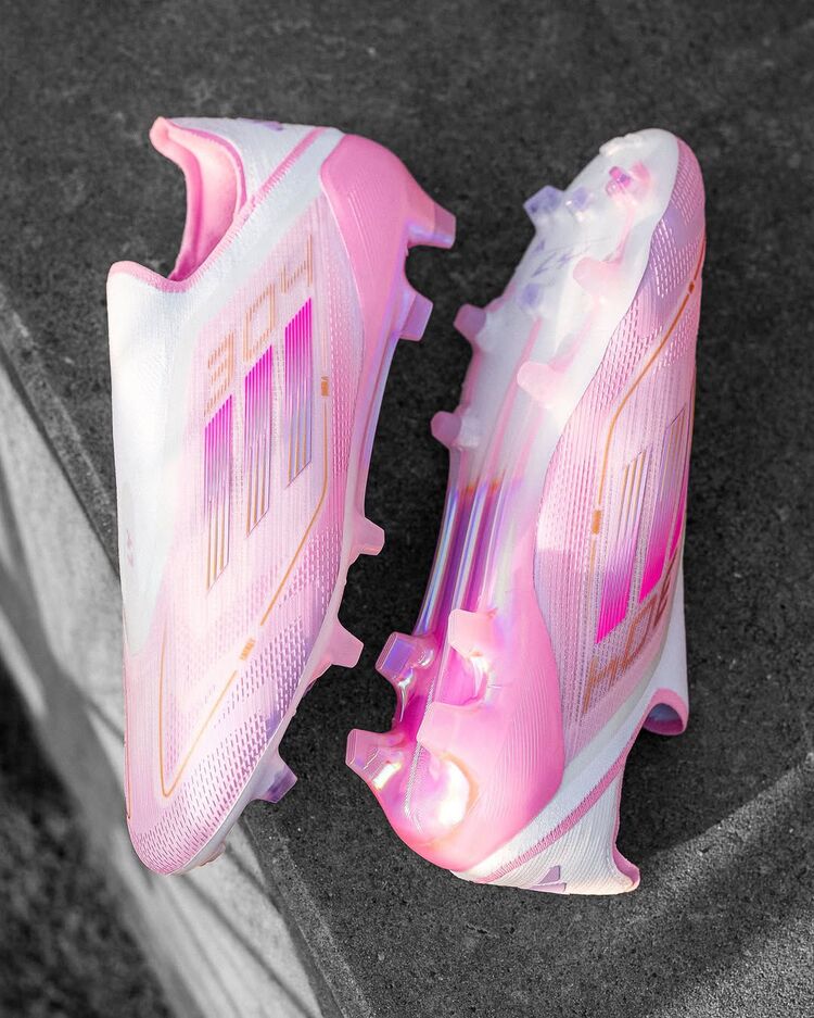 YENİ SEZON PEMBE F50 ELİT TAM PROF