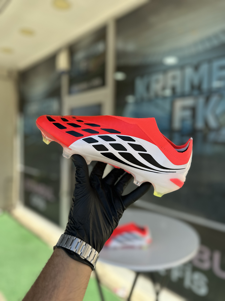 Yeni Sezon Predator Legend Elite Tamprof