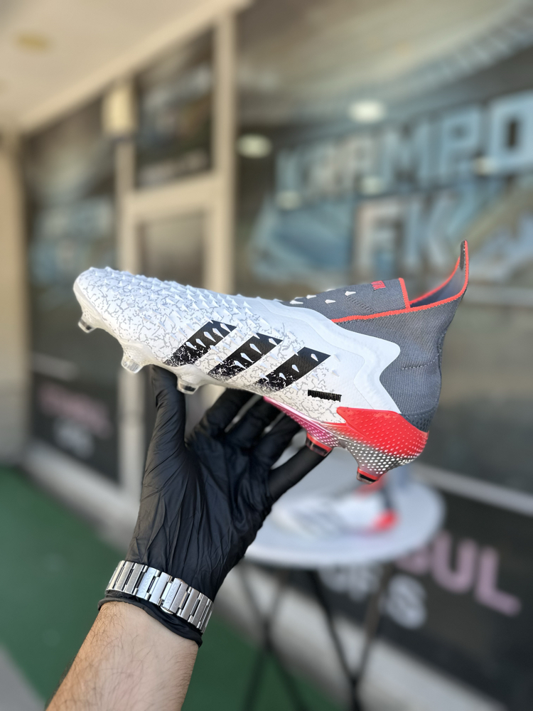 Yeni Sezon Predator Freak Elite Tamprof