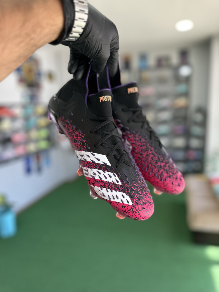 Yeni Sezon Predator Freak (Bağcıklı) Elite Tamprof