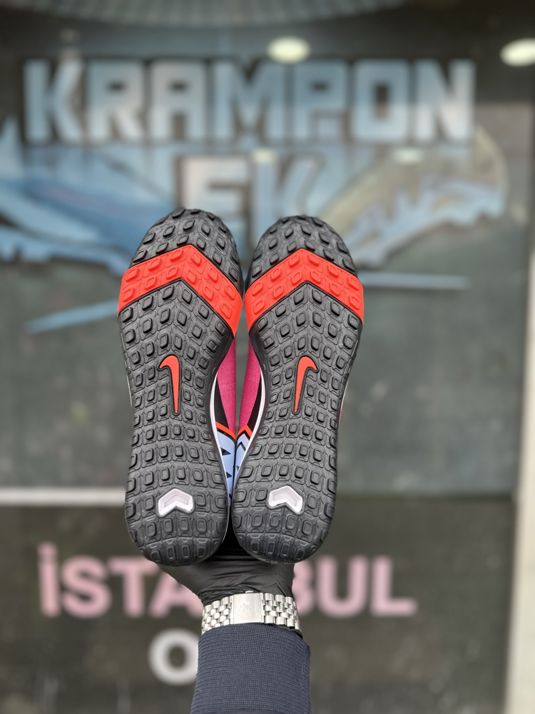 Yeni Sezon Airzoom Halısaha Elite