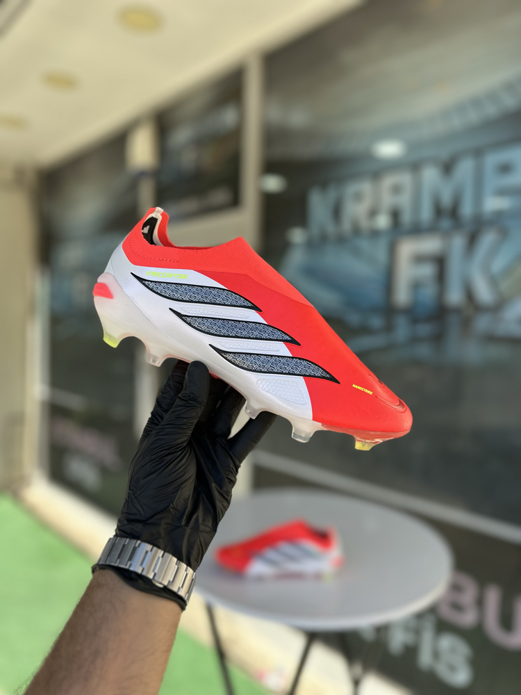 Yeni Sezon Predator Legend Elite Tamprof