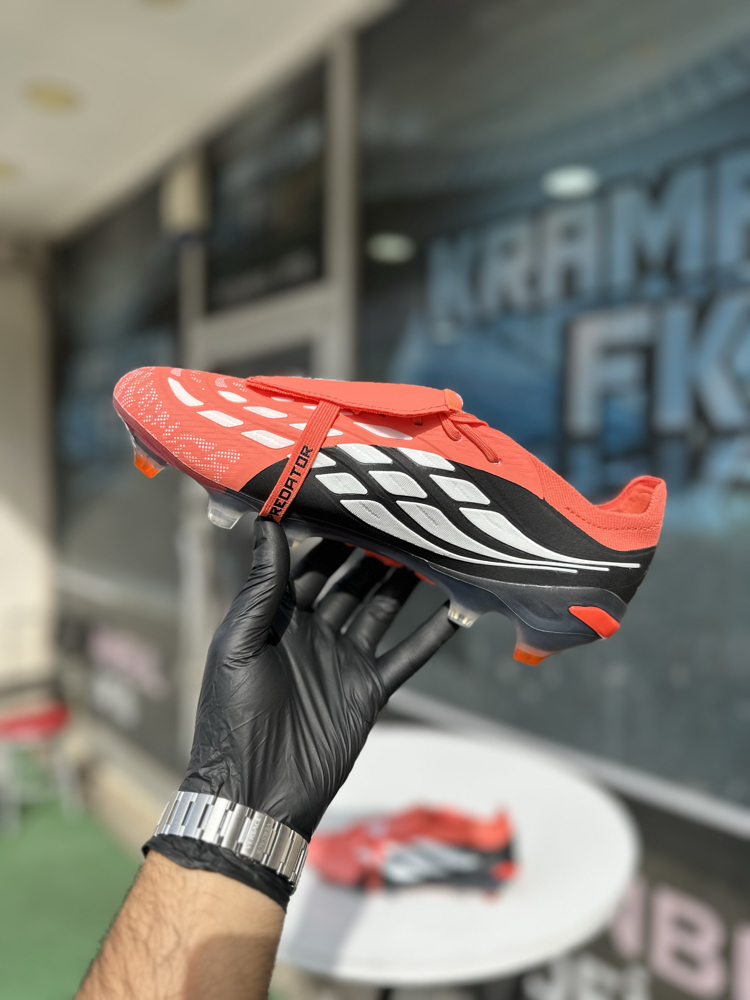 Yeni Sezon Predator Legend Elite Tamprof