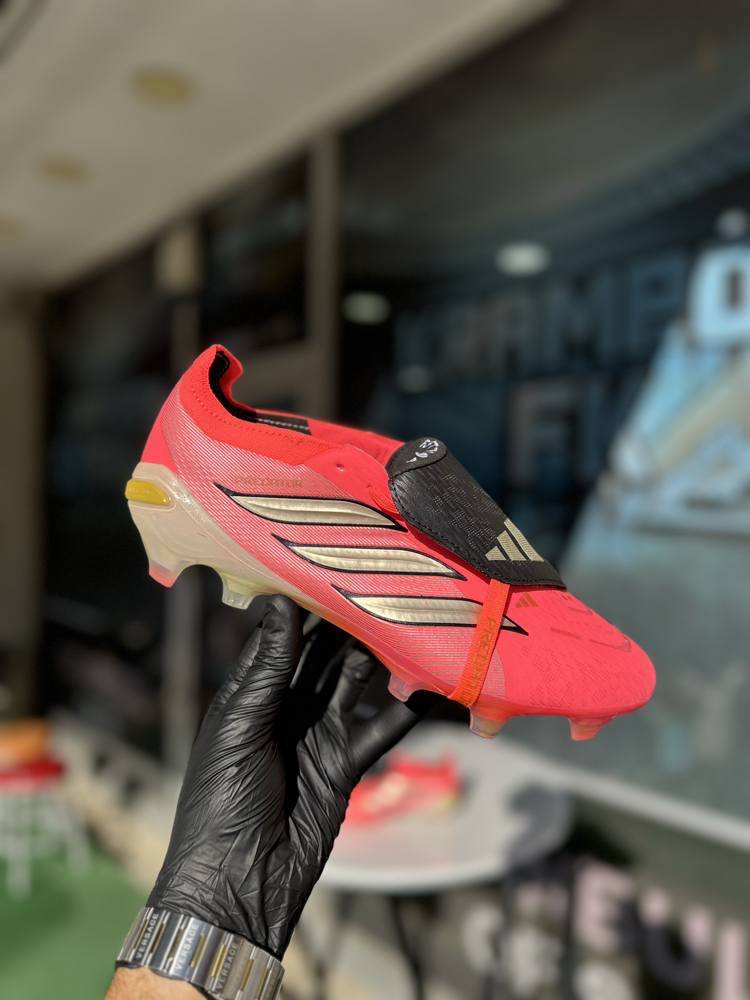 Yeni Sezon Predator Legend Elite Tamprof