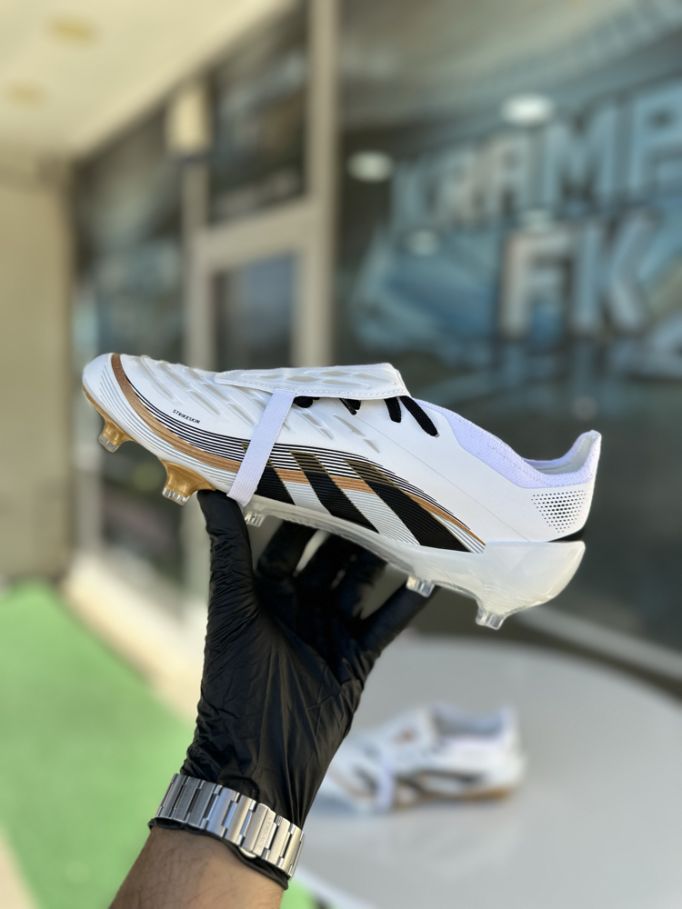 Yeni Sezon Predator Legend Elite Tamprof