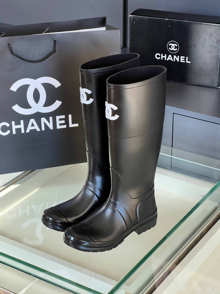 CHANEL BOT