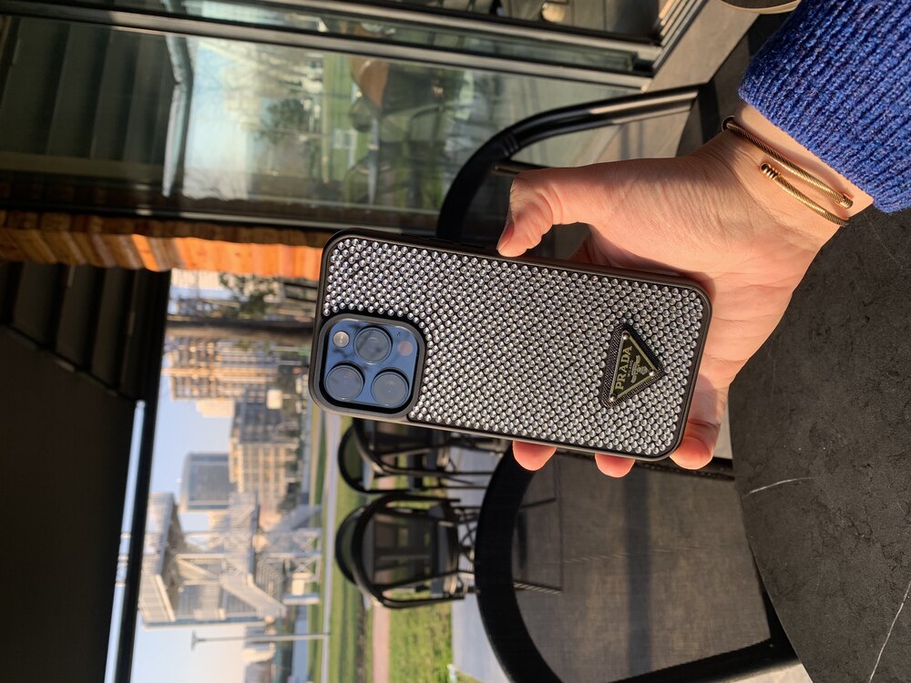 Prada Gümüş Taşlı Siyah Kılıf