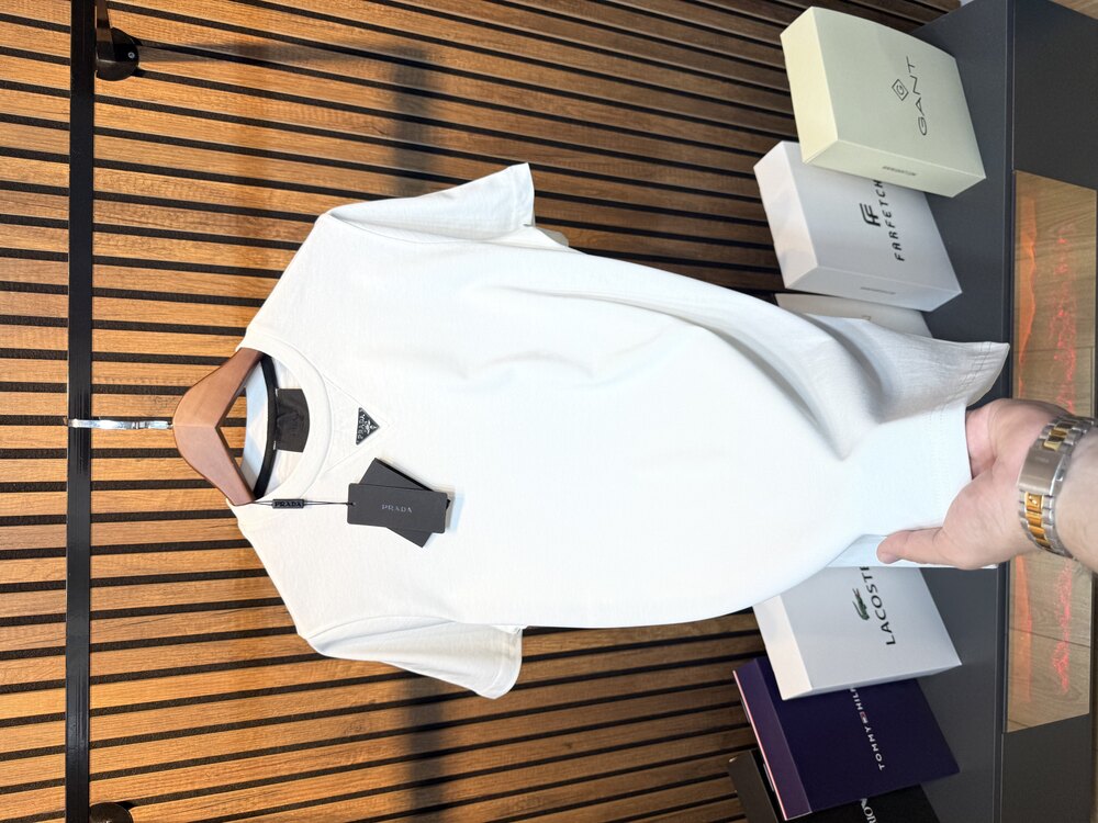 Prada Tshirt