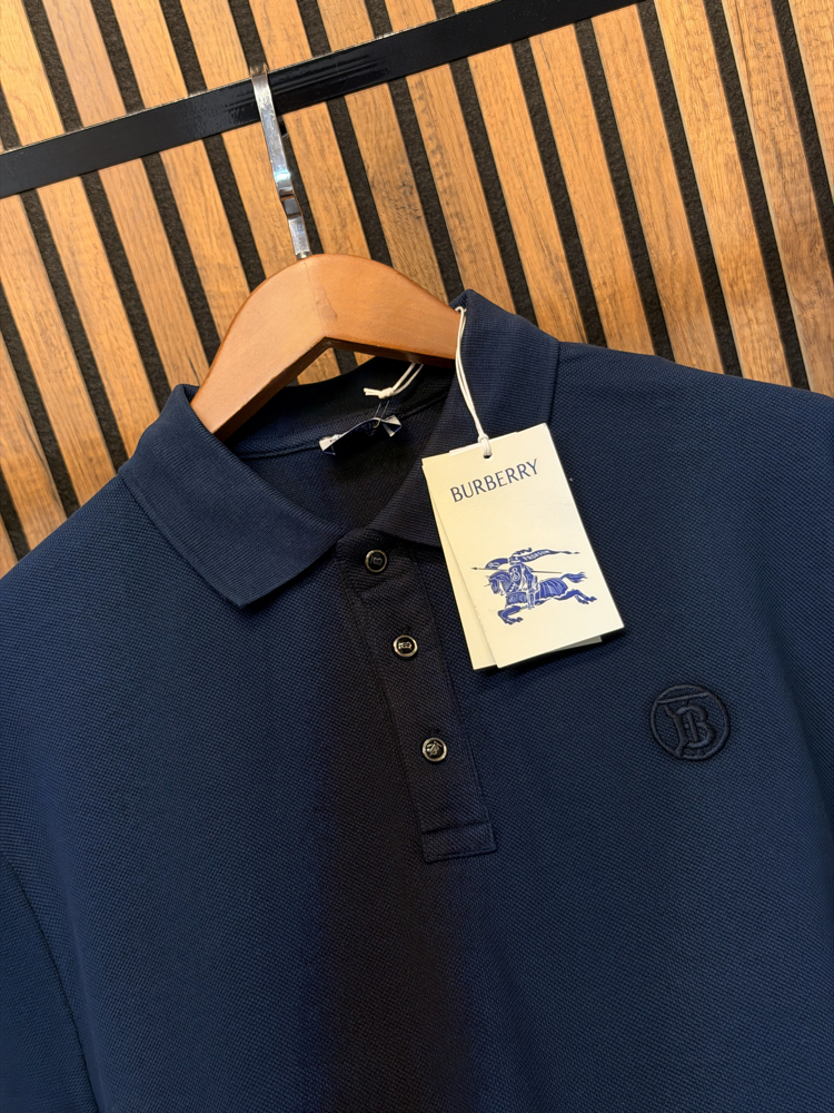 Burberry Polo Yaka Özel Düğme Tshirt