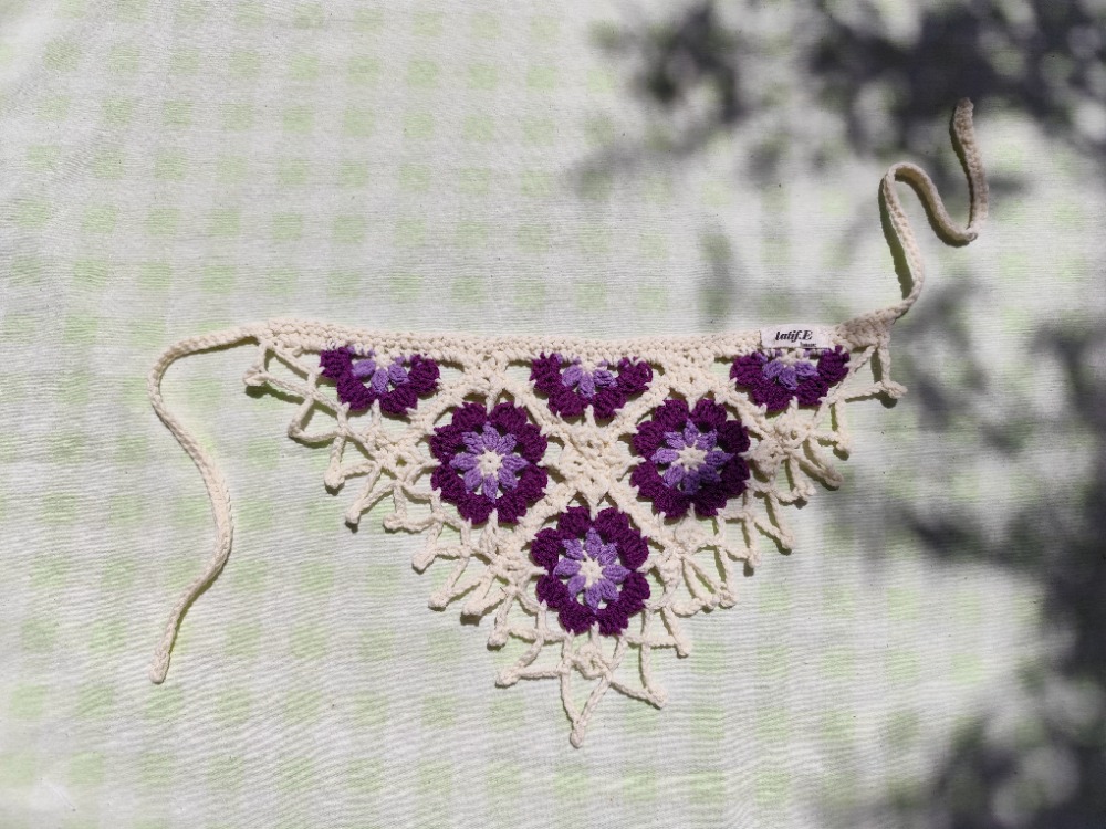 Mor Çiçekli Bandana