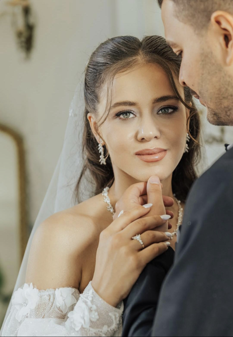 LARİSSA model(kolye/küpe/bileklik)