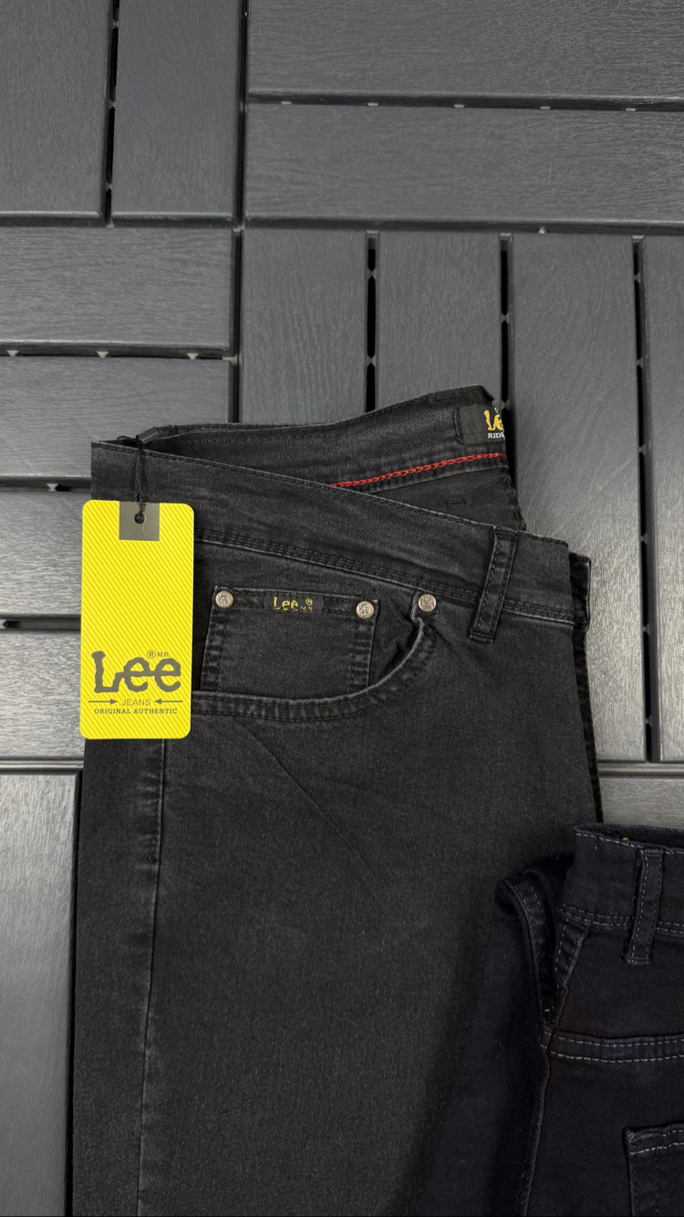 Lee Jeans – Likralı Esnek Yapı | %100 Pamuk Orijinal Kumaş | Regular Fit | Yıkamalı Denim