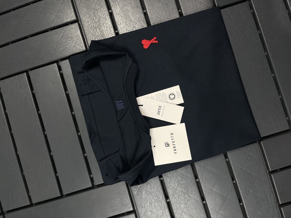 Ami %100Pamuk Orj.Kumaş Göğüs ve Ense Nakış Logo T-shirt.