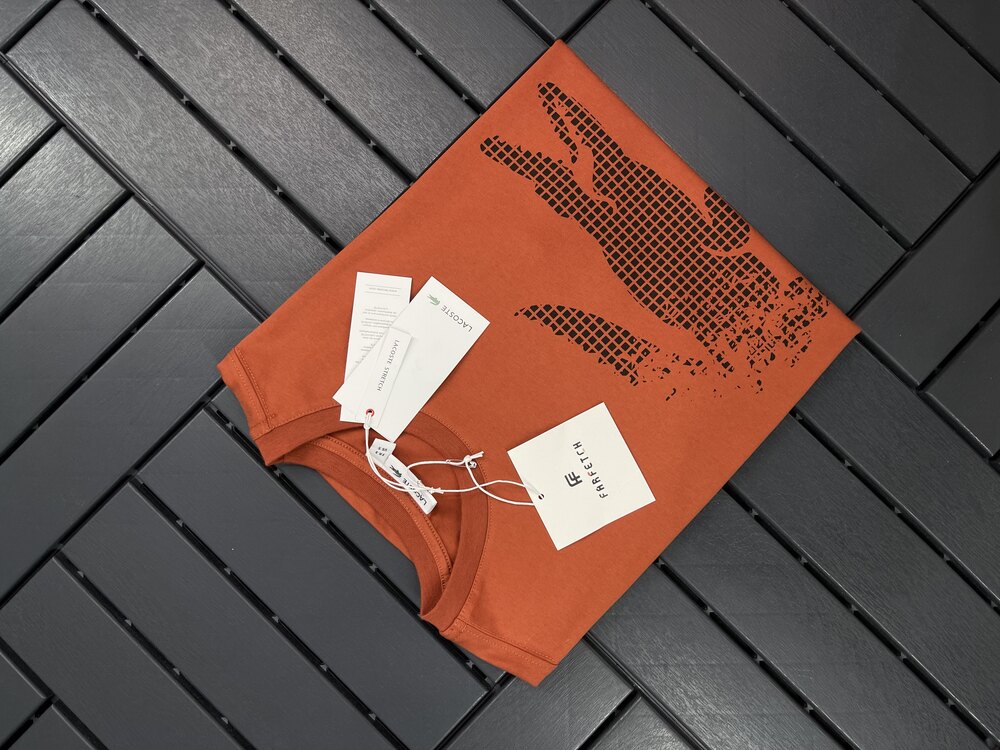 %100Pamuk Orj.Kumaş Göğüs Baskı Sol Alt Nakış İşleme Logo T-shirt. #ll1