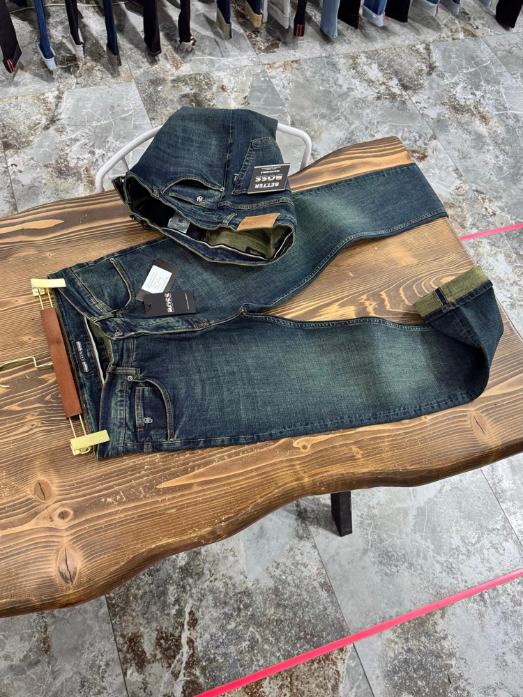 Boss Slim Fit Luxury Denim | Signature Metal Logo Detail & Arka Bel Logo Patch