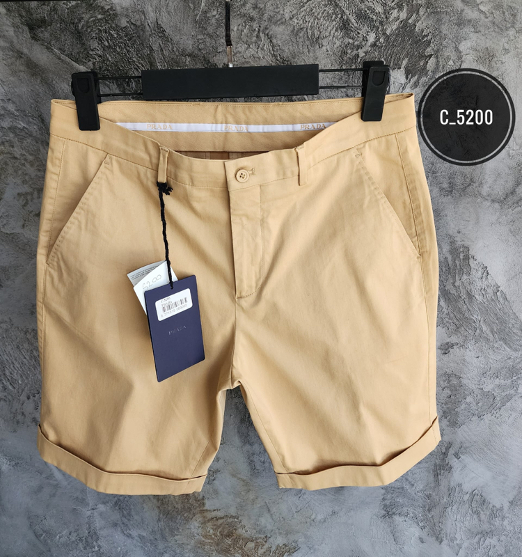 PRADA Premium Cotton Gabardine Şort | Arka Kapaklı Cep & Triangle Logo Detay.