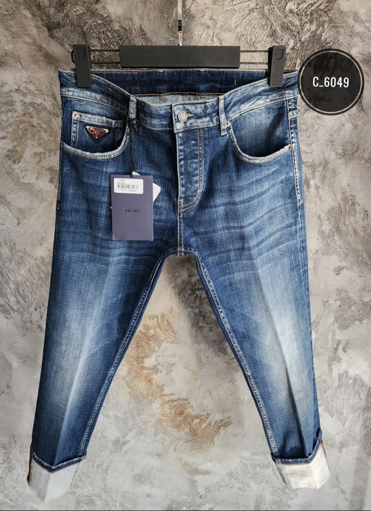 PRADA Premium Slim Fit Stretch Denim Jean | İthal Esnek Kumaş & Signature Metal Logo Detay