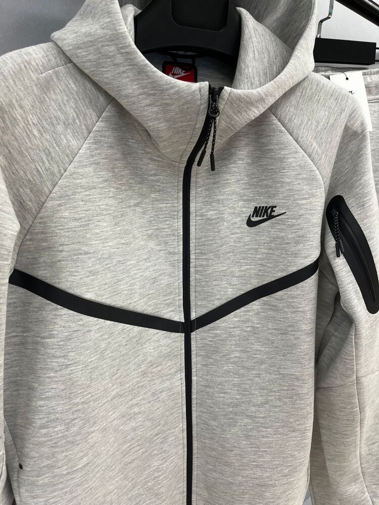 Gri Tech Fleece Eşofman Takımı