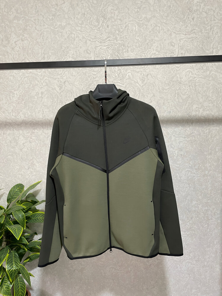 Yeşil Tech Fleece Eşofman Takımı