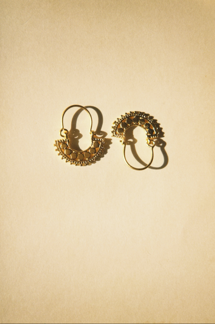 HELEN, Isthar Earring