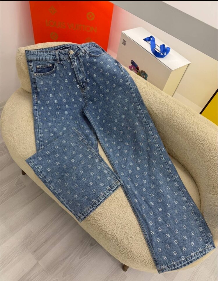 Wng Jean