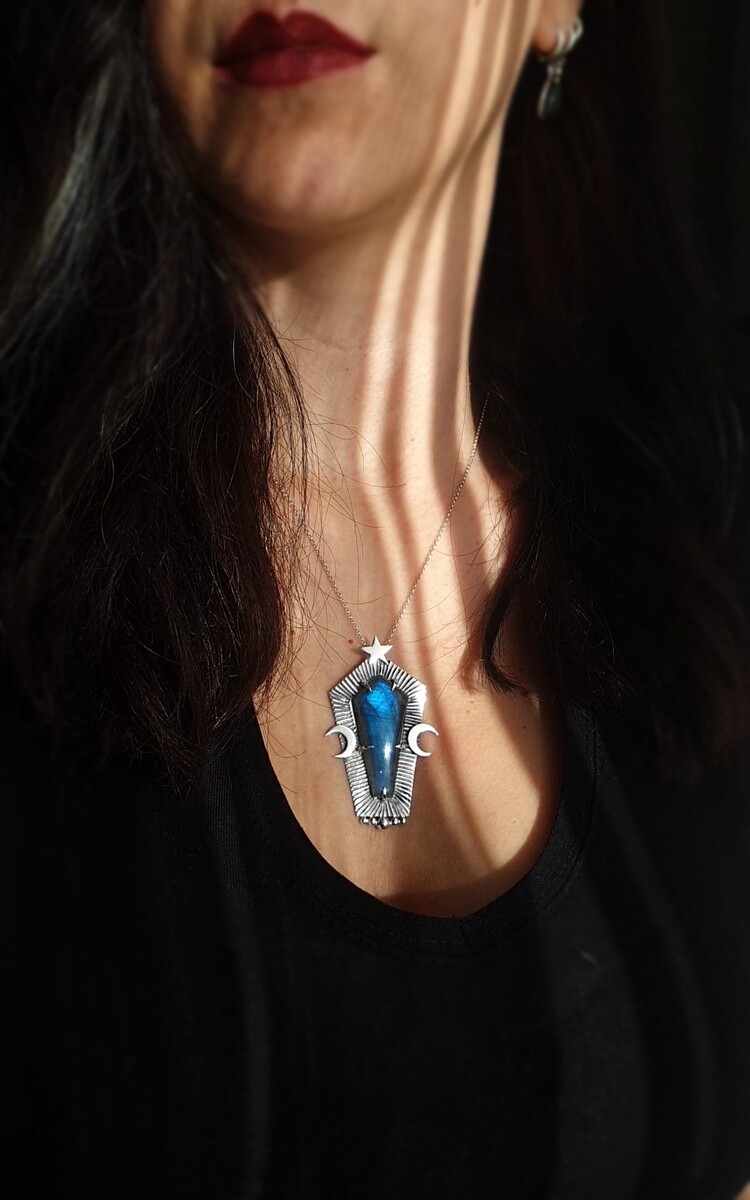 Coffin Labradorite Kolye