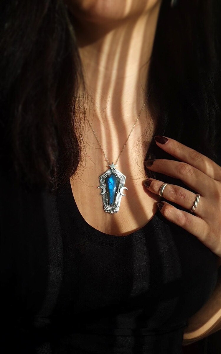 Coffin Labradorite Kolye