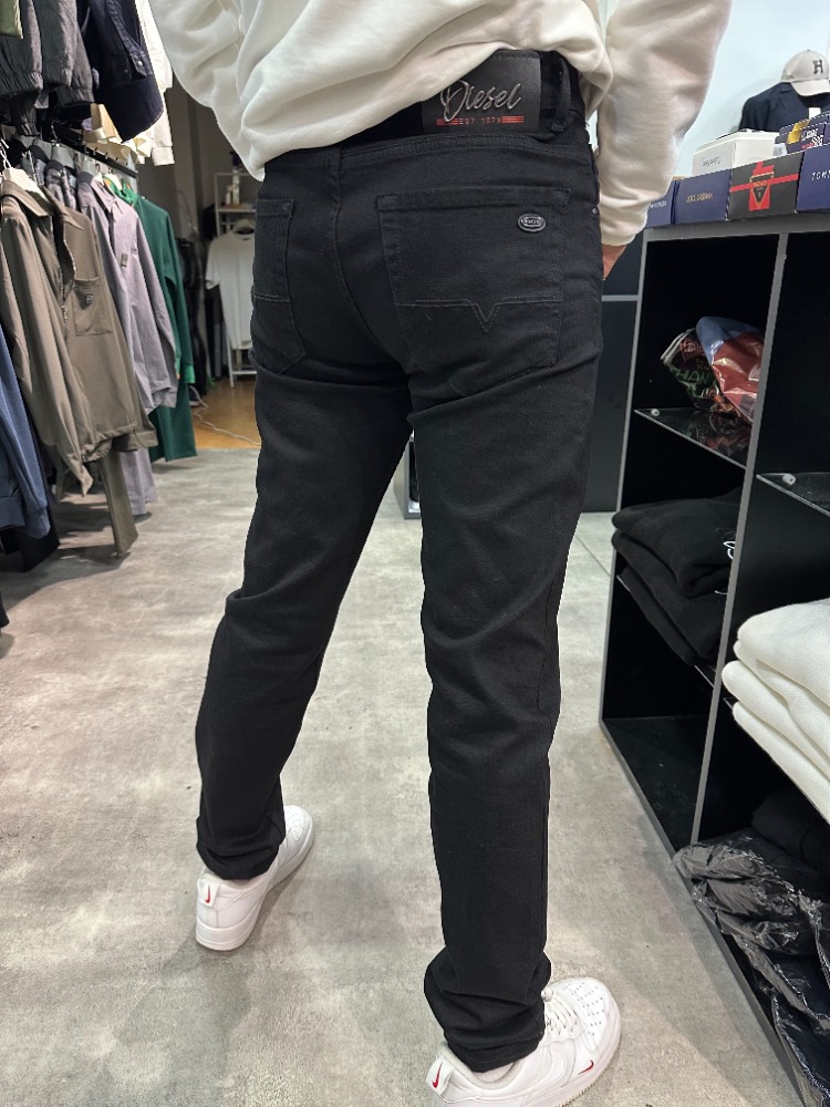 SİYAH DİESEL KOT PANTOLON