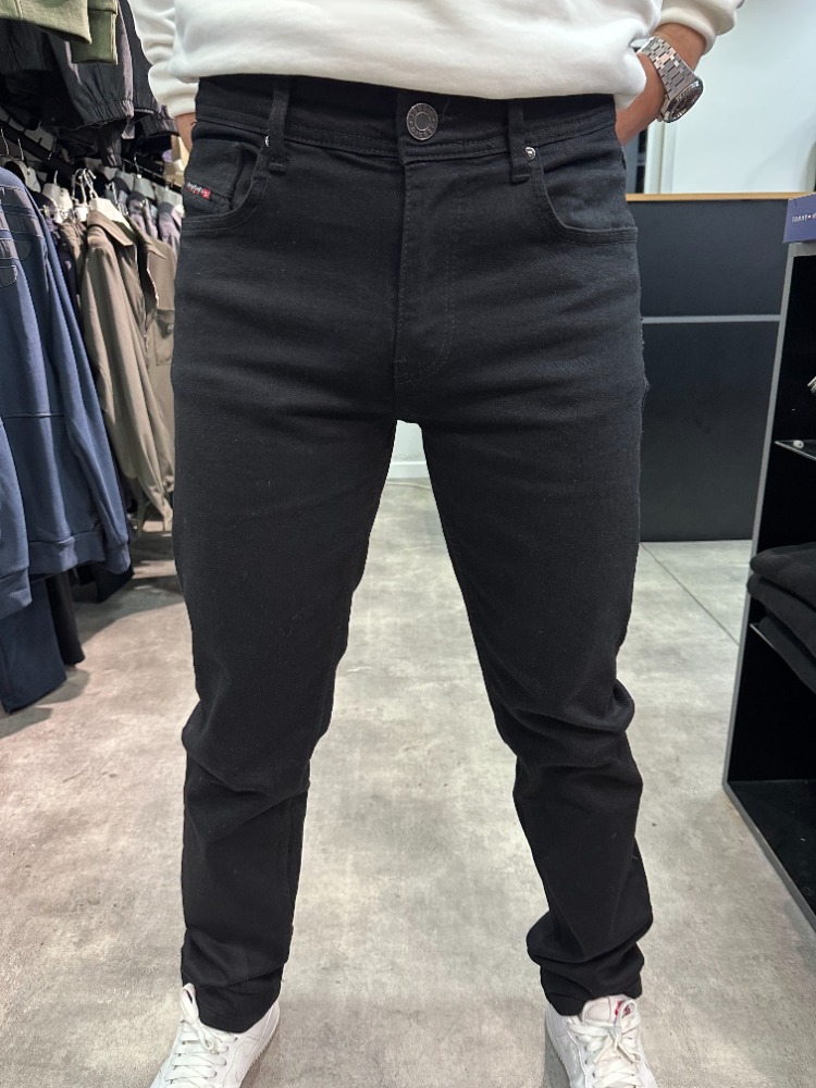 SİYAH DİESEL KOT PANTOLON