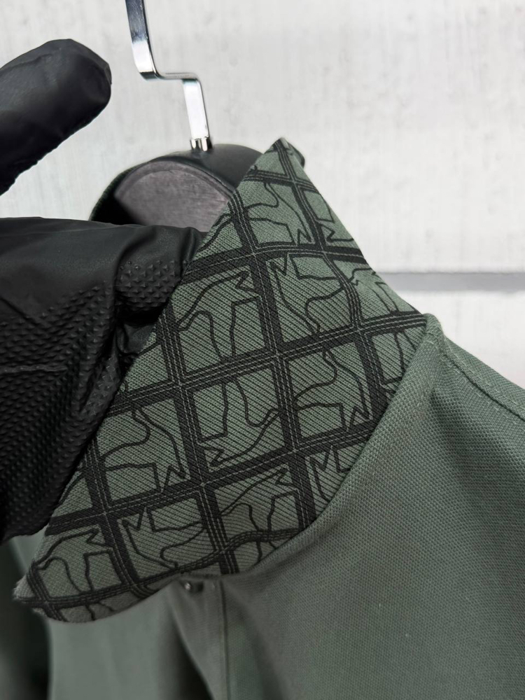 Bymn Yakalı T-Shirt 
