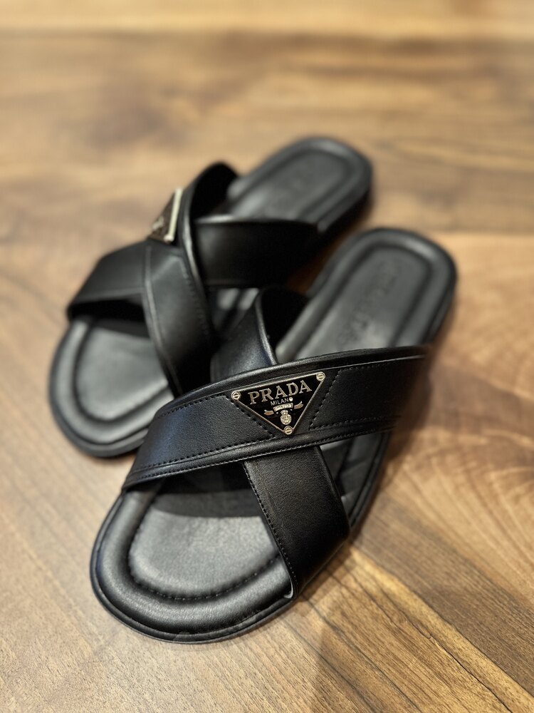 PREMIUM PRADA %100 DERİ TERLİK 