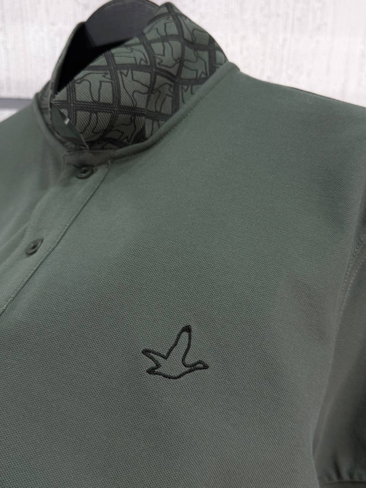 Bymn Yakalı T-Shirt 