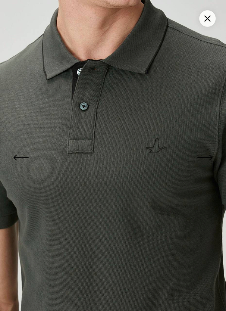 Bymn Yakalı T-Shirt 