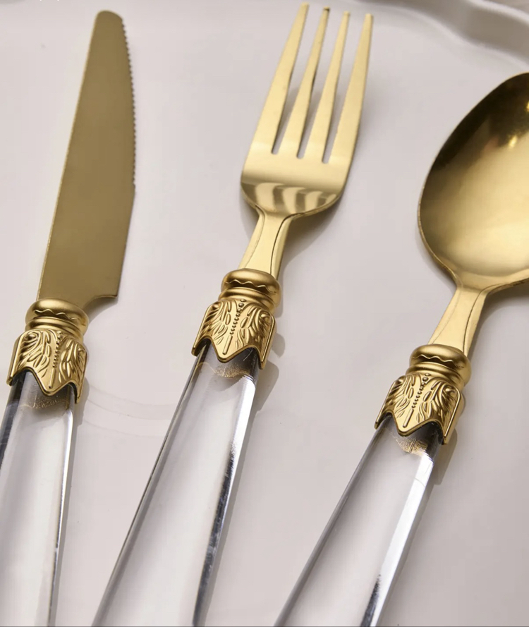 18 PARÇA GOLD ÇATAL BIÇAK SETİ
