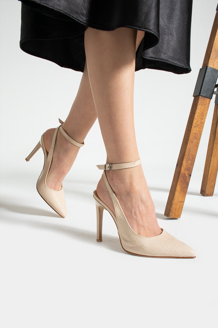 La Limar 10,5 cm bej bilekten bağlamalı Stiletto