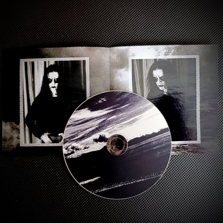 Fallen Spell - Ausência Suspensa
(Special Edition)