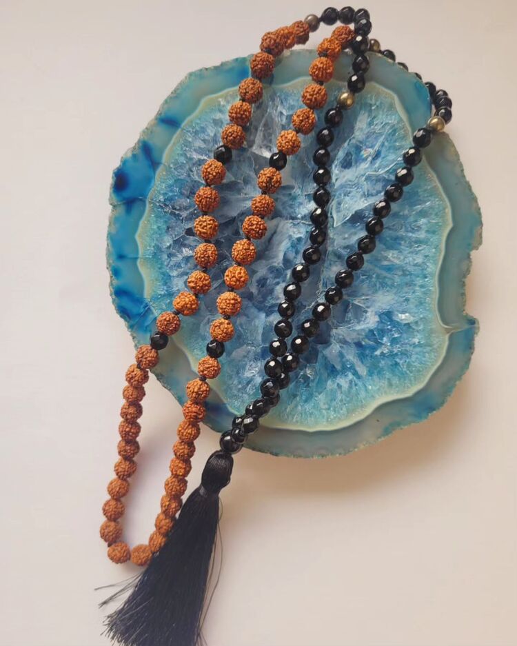 Palekana Mala Kolye - 
