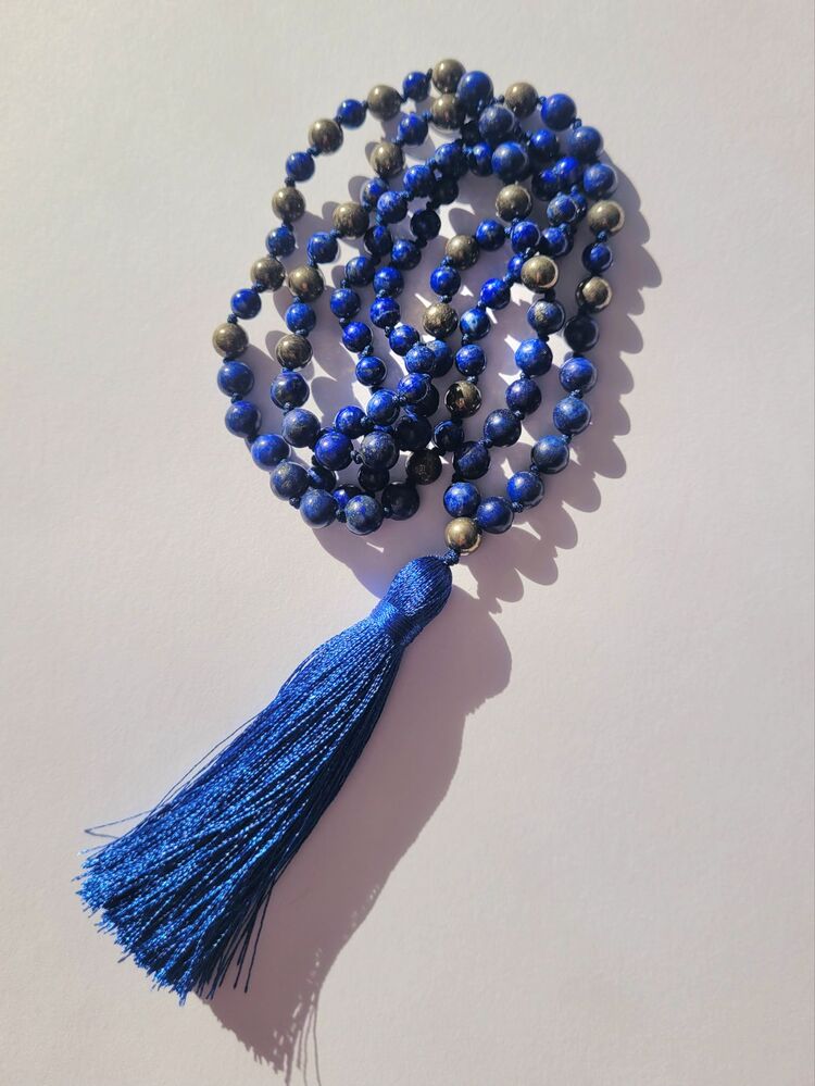 Mahina Mala Kolye -