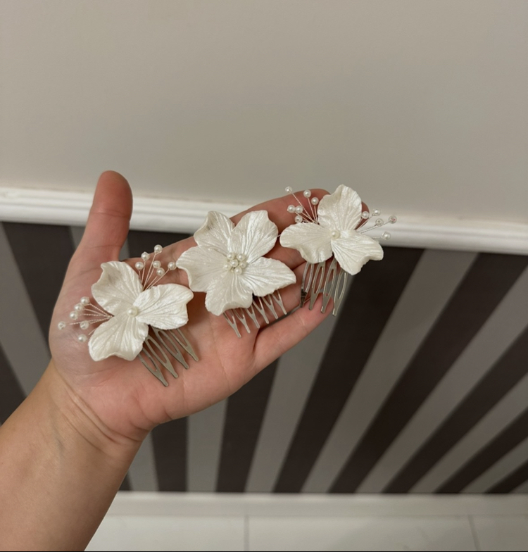 Pearl Flora