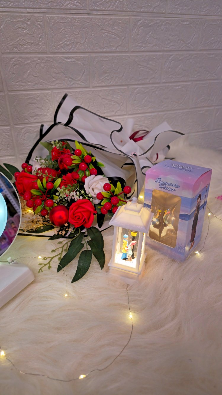 Sevgiliye Özel Set/ Premium Buket& Sihirli Ayna& Özel çift ışıklı Biblo