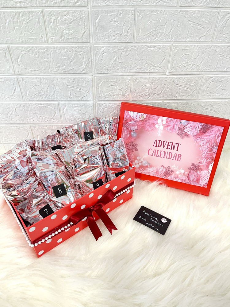 ADVENT CALENDAR HEDİYE SETİ ( 10 parça Lüx ürünler )