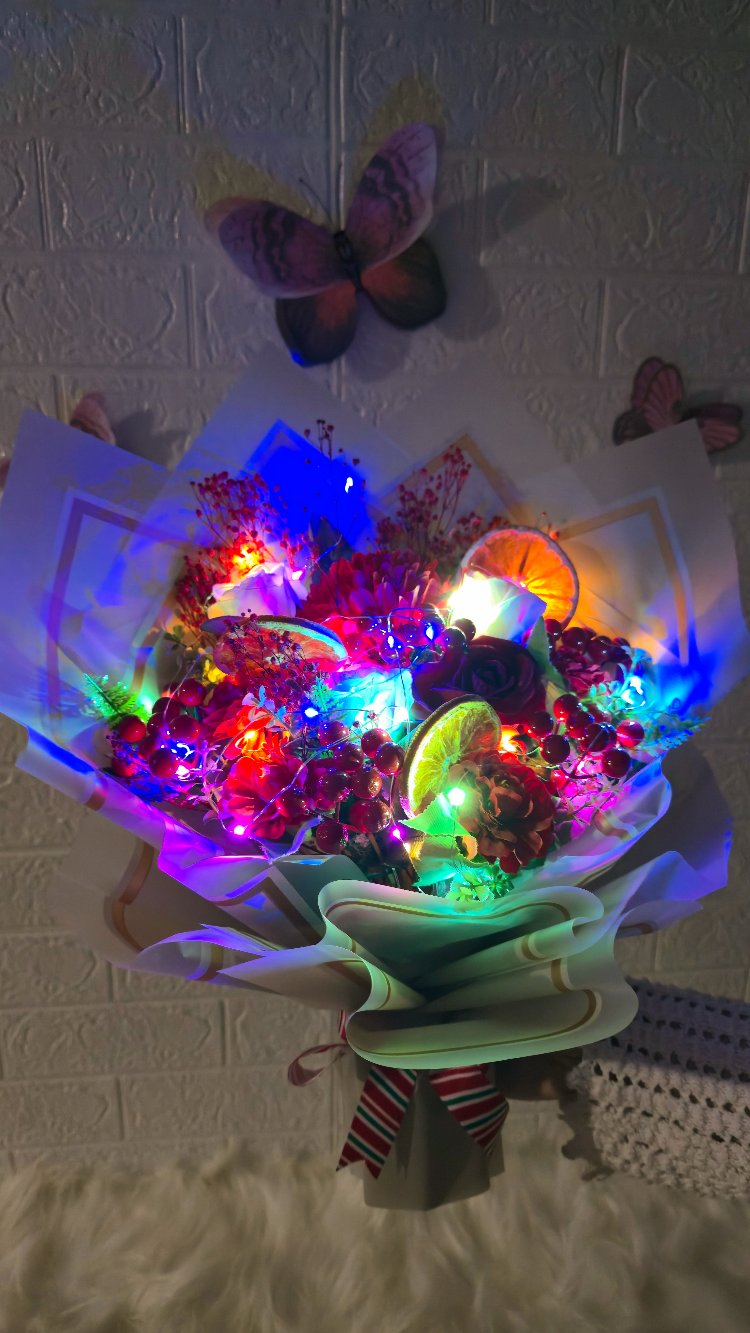 led'li Yenilebilir Portakal Dilimli Lüks Kokina Buketi 