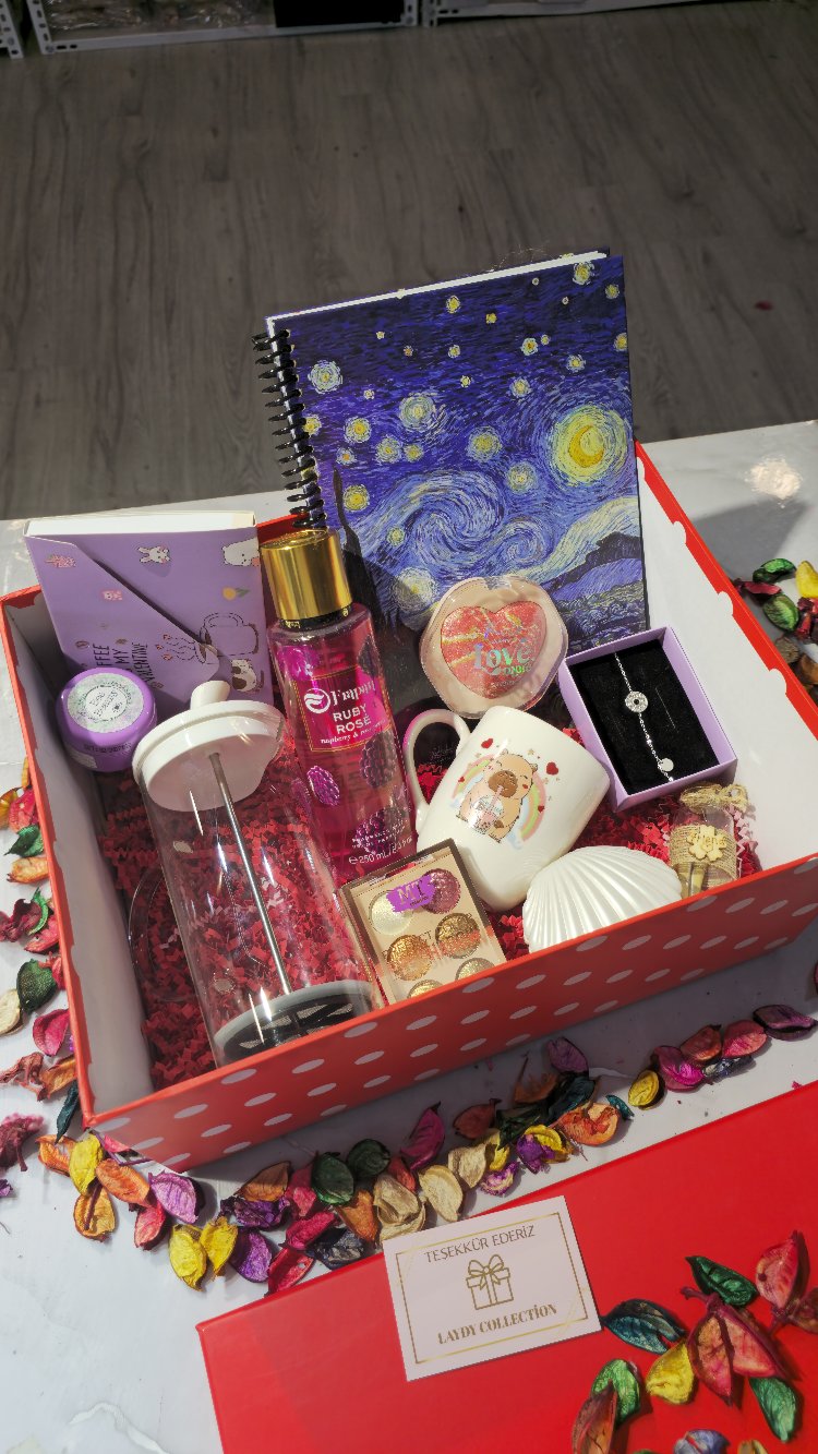 11 Ürünlü Deluxe Hediye Seti 